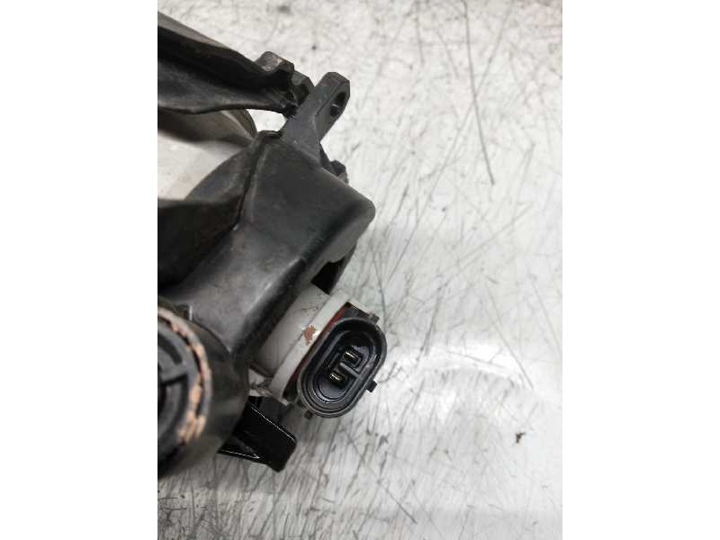 Recambio de faro antiniebla izquierdo para toyota avensis (t27) premium referencia OEM IAM 812200D042  