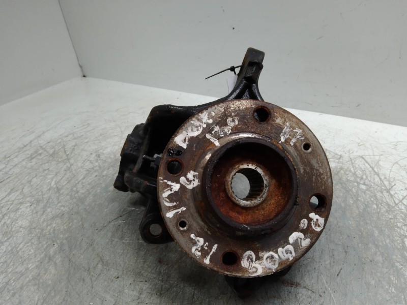 Recambio de mangueta delantera izquierda para peugeot 2008 (--.2013) 1.2 16v vti referencia OEM IAM   