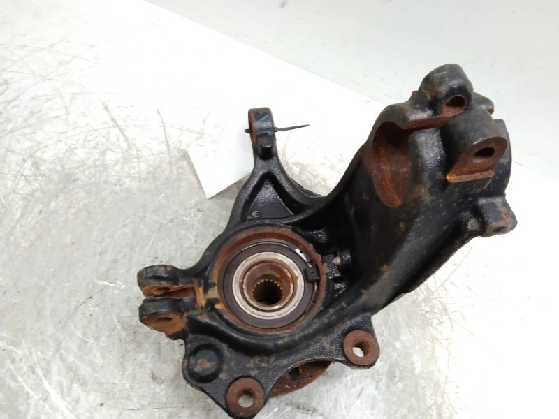 Recambio de mangueta delantera izquierda para peugeot 2008 (--.2013) 1.2 16v vti referencia OEM IAM   