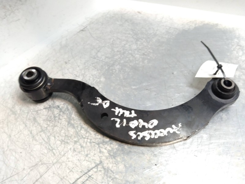 Recambio de tirante trasero derecho para toyota avensis cross sport (t27) advance referencia OEM IAM   