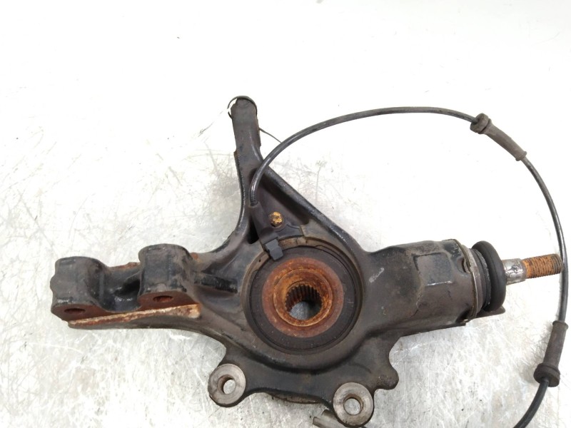 Recambio de mangueta delantera derecha para peugeot 3008 premium referencia OEM IAM   