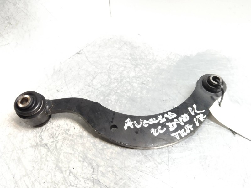 Recambio de tirante trasero izquierdo para toyota avensis cross sport (t27) advance referencia OEM IAM   