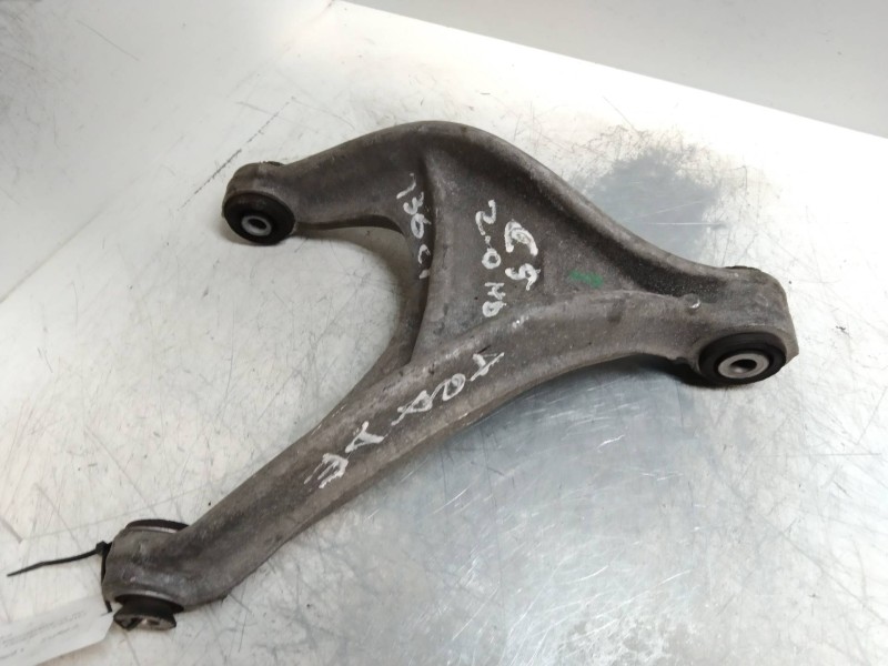 Recambio de brazo suspension inferior trasero derecho para citroen c5 berlina 2.0 hdi fap cat (rhr / dw10bted4) referencia OEM I