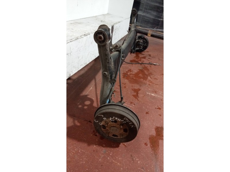Recambio de puente trasero para toyota yaris verso (ncp2/nlp2) 1.3 linea sol referencia OEM IAM   TAMBOR