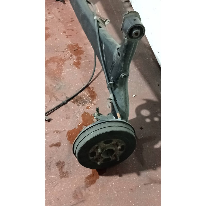Recambio de puente trasero para toyota yaris verso (ncp2/nlp2) 1.3 linea sol referencia OEM IAM   TAMBOR