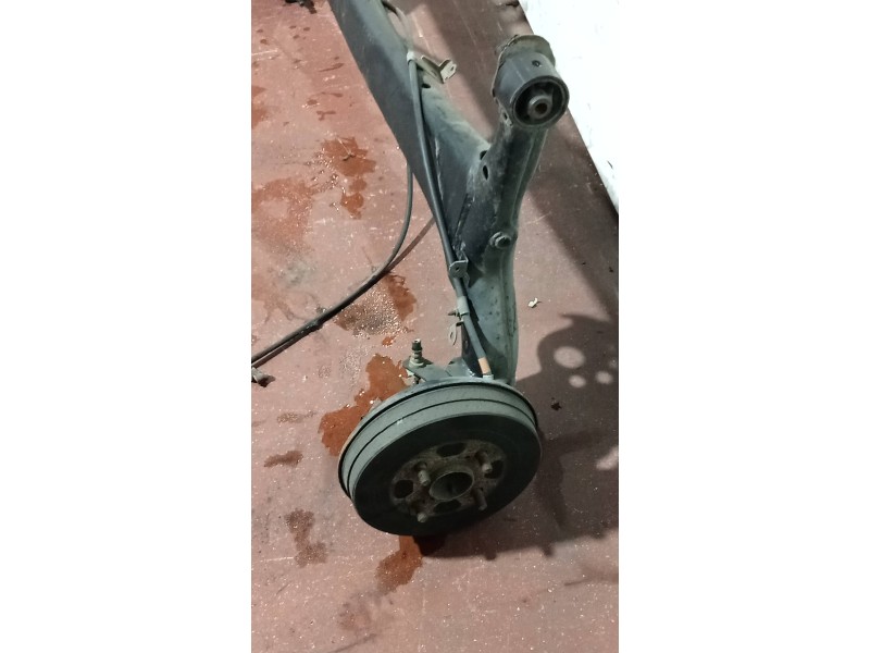 Recambio de puente trasero para toyota yaris verso (ncp2/nlp2) 1.3 linea sol referencia OEM IAM   TAMBOR
