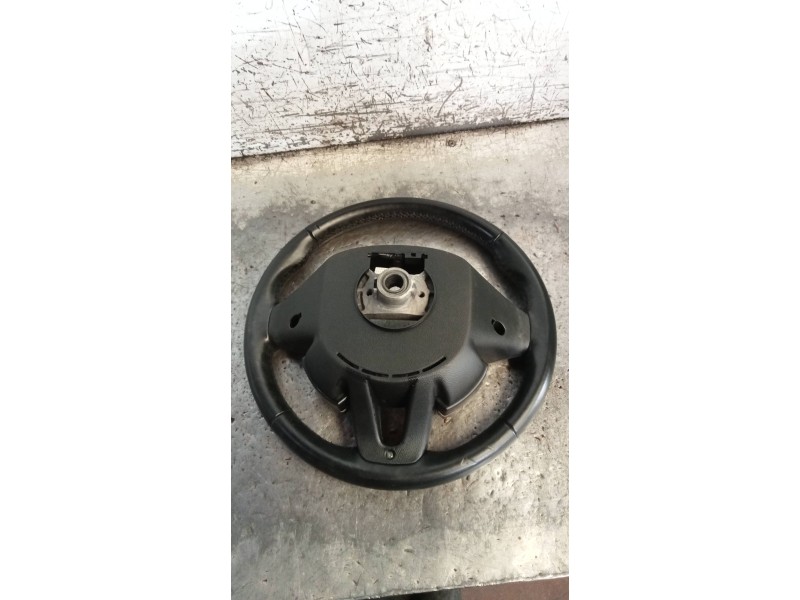 Recambio de volante para kia carens ( ) business referencia OEM IAM   
