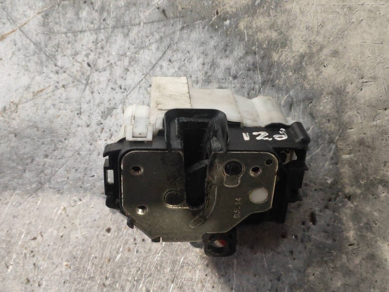 Recambio de motor cierre centralizado delantero izquierdo para abarth nuova 500 (150) 595 competizione referencia OEM IAM 519351