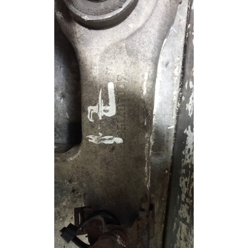 Recambio de brazo suspension inferior delantero izquierdo para audi a4 avant (b5) 2.5 tdi referencia OEM IAM 4D0407155P  