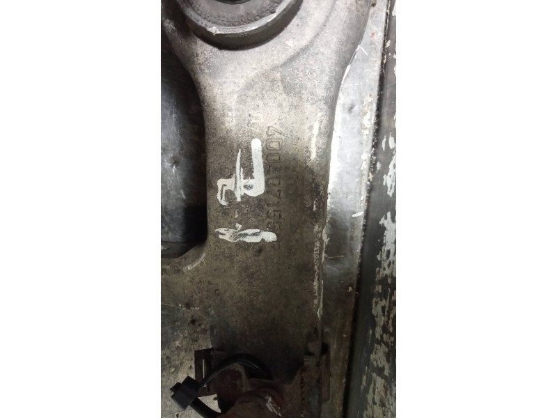 Recambio de brazo suspension inferior delantero izquierdo para audi a4 avant (b5) 2.5 tdi referencia OEM IAM 4D0407155P  