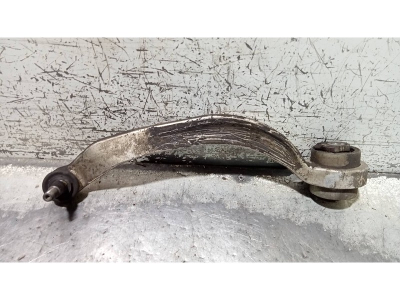 Recambio de brazo suspension inferior delantero izquierdo para audi a4 avant (b5) 2.5 tdi referencia OEM IAM   