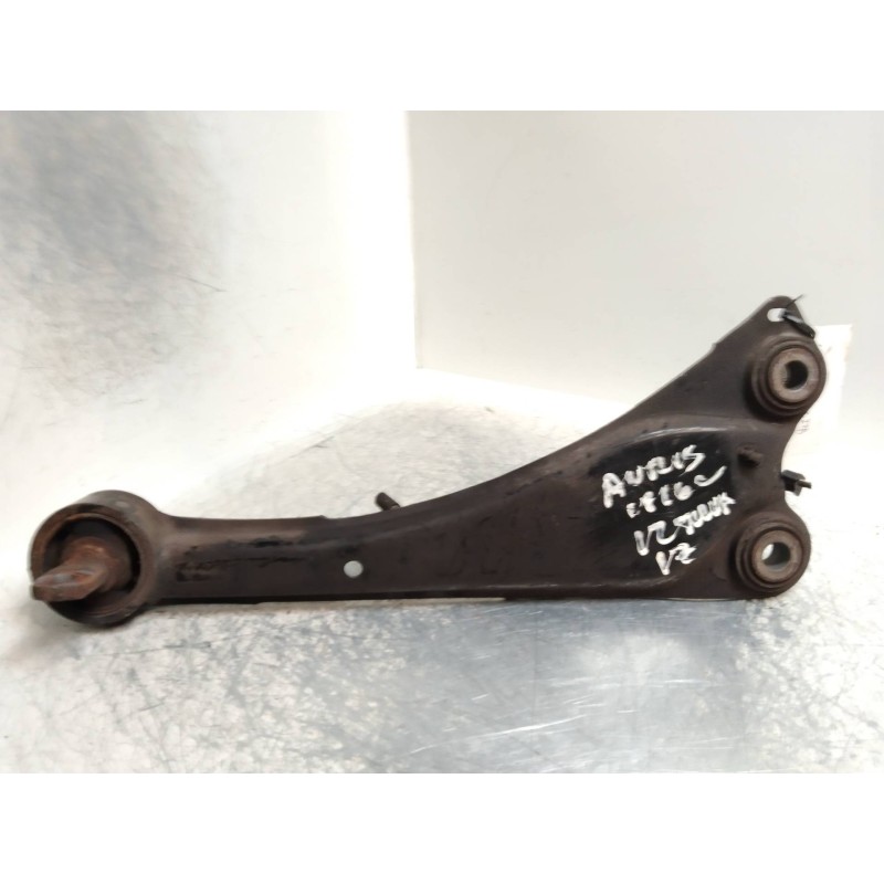 Recambio de tirante trasero izquierdo para toyota auris touring sports (e18) 1.8 16v cat (híbrido) referencia OEM IAM   