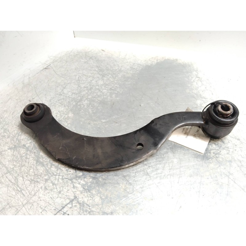 Recambio de brazo suspension inferior trasero derecho para toyota auris touring sports (e18) 1.8 16v cat (híbrido) referencia OE