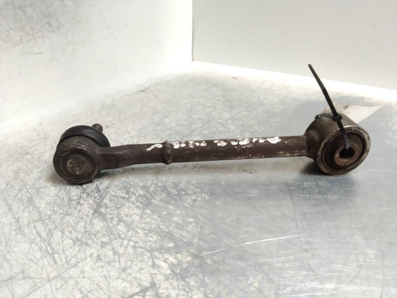 Recambio de brazo suspension superior trasero izquierdo para toyota auris touring sports (e18) 1.8 16v cat (híbrido) referencia 