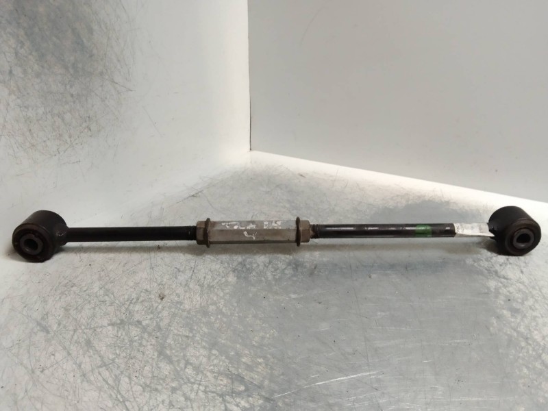 Recambio de tirante trasero derecho para toyota carina (t19) 2.0 diesel referencia OEM IAM   