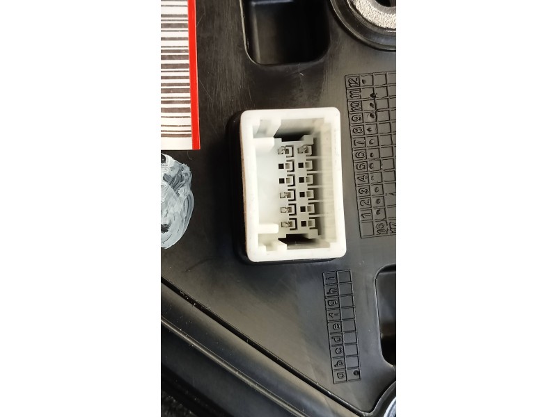 Recambio de retrovisor derecho para kia carens ( ) business referencia OEM IAM   ELECTRICO