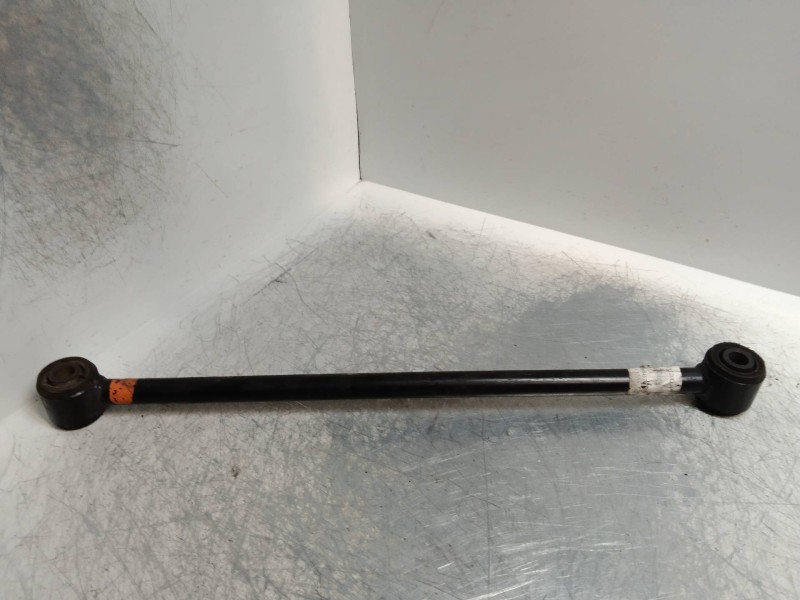 Recambio de tirante trasero derecho para toyota carina (t19) 2.0 diesel referencia OEM IAM   