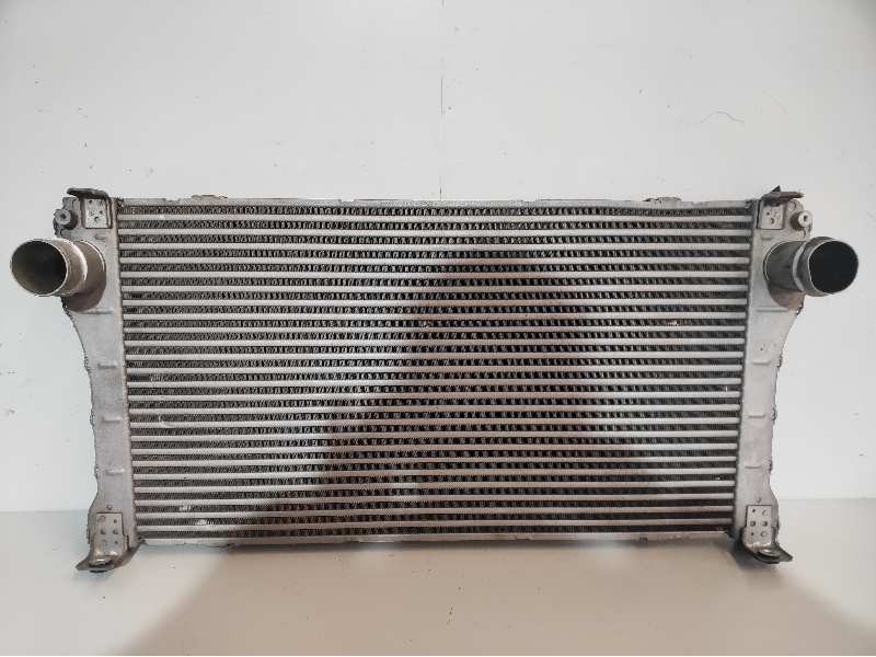 Recambio de intercooler para toyota avensis (t27) premium referencia OEM IAM 1271003521  179400R040