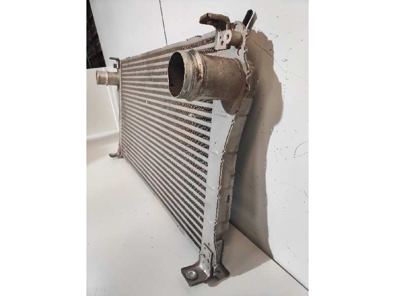 Recambio de intercooler para toyota avensis (t27) premium referencia OEM IAM 1271003521  179400R040