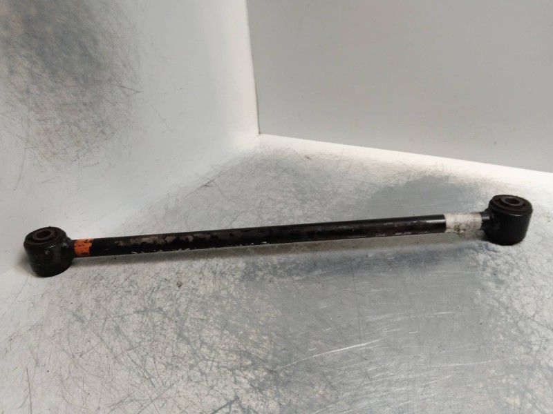 Recambio de tirante trasero izquierdo para toyota carina (t19) 2.0 diesel referencia OEM IAM   