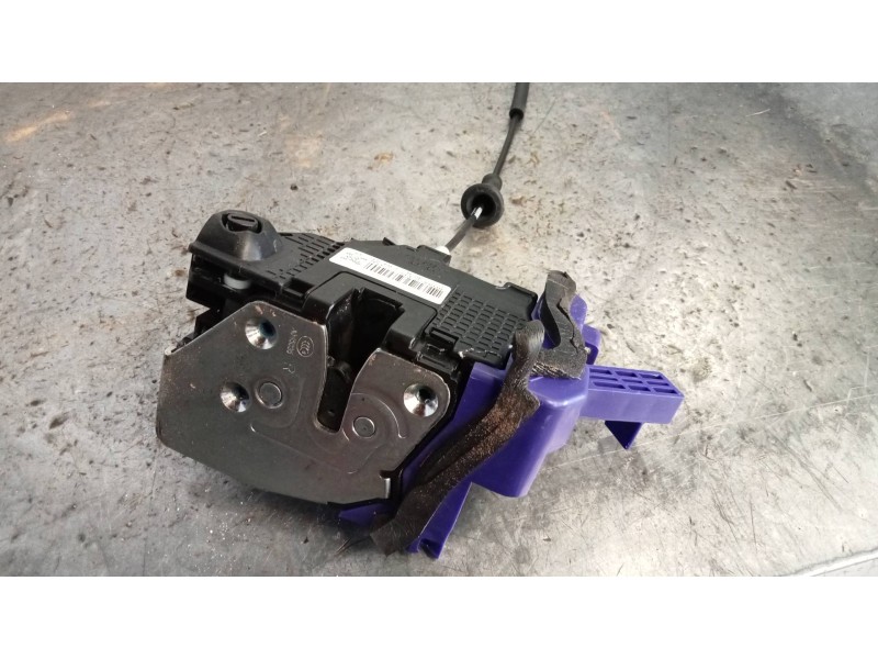 Recambio de motor cierre centralizado trasero derecho para kia carens ( ) business referencia OEM IAM 81420A4030  