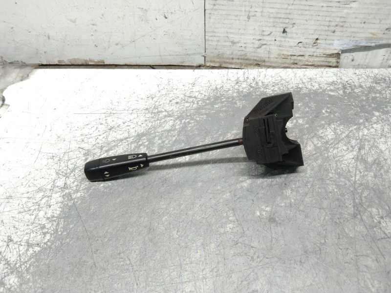 Recambio de mando luces para ford fiesta berl./express l referencia OEM IAM 77FG13335AA  