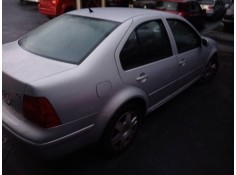 volkswagen bora berlina (1j2) del año 1999 2