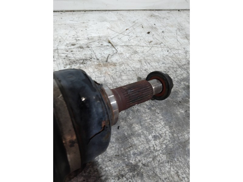 Recambio de transmision delantera derecha para kia carnival 2.9 crdi cat referencia OEM IAM   