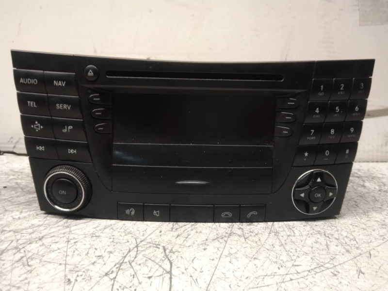 Recambio de sistema audio / radio cd para mercedes clase e (w211) berlina e 270 cdi (211.016) referencia OEM IAM A2118275142001 