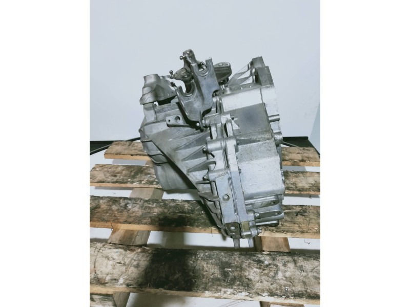 Recambio de caja cambios para opel zafira tourer excellence referencia OEM IAM F40 BH8 R16020959