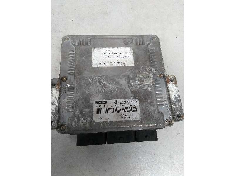 Recambio de centralita motor uce para renault laguna ii (bg0) 2.2 dci turbodiesel referencia OEM IAM 0281010637 8200211711 82000