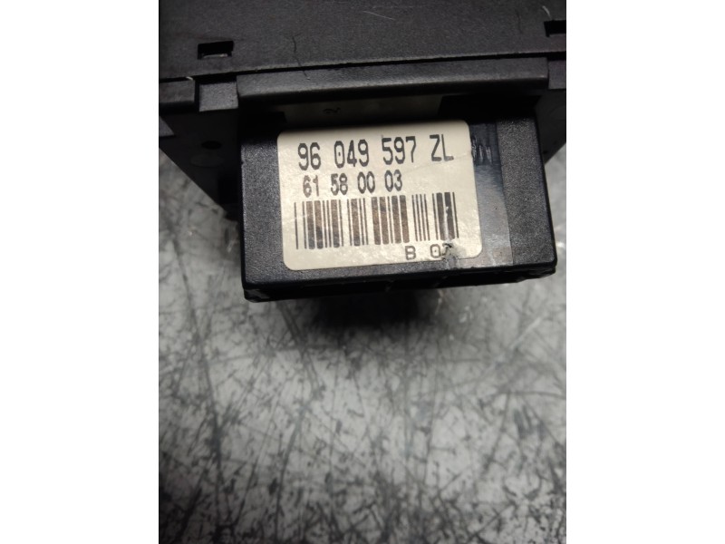 Recambio de mando limpia para citroen saxo 1.5 d furio referencia OEM IAM 96049597ZL 61580003 