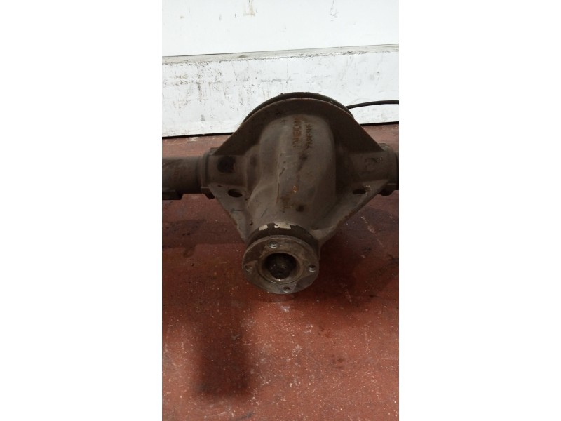 Recambio de puente trasero para iveco daily caja cerrada (2006 =>) caja cerrada 35c... batalla 3000 referencia OEM IAM   