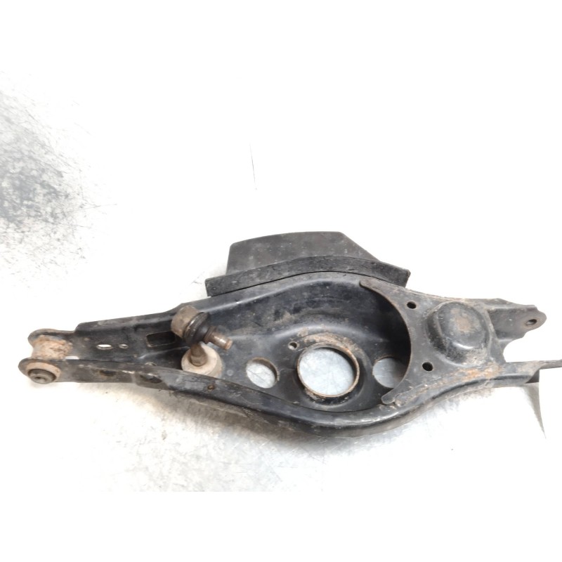 Recambio de brazo suspension inferior trasero derecho para toyota rav 4 (a3) 2.2 d-4d cat referencia OEM IAM   