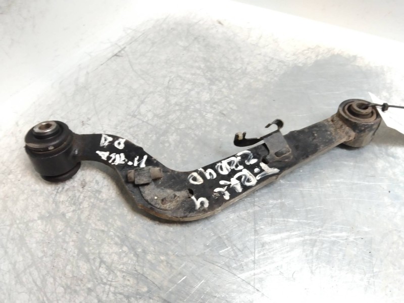 Recambio de brazo suspension inferior trasero derecho para toyota rav 4 (a3) 2.2 d-4d cat referencia OEM IAM   