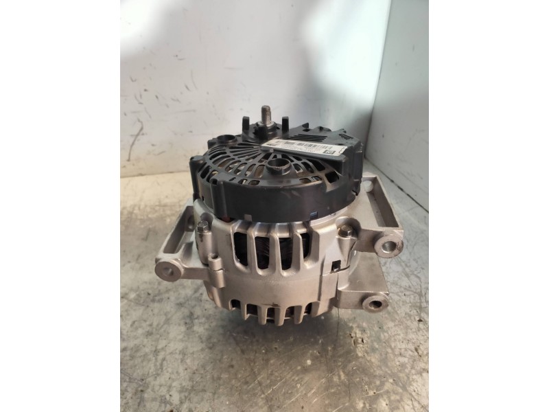 Recambio de alternador para opel zafira tourer excellence referencia OEM IAM 2618063A 13586366 TG12C155 95519901 VALEO