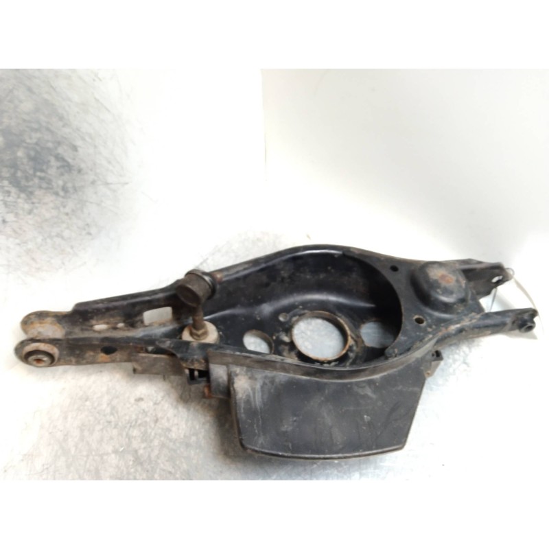 Recambio de brazo suspension inferior trasero izquierdo para toyota rav 4 (a3) 2.2 d-4d cat referencia OEM IAM   