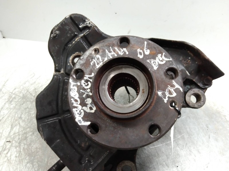 Recambio de mangueta delantera derecha para peugeot boxer caja cerrada (bat. 3450) (333) hdi (333) referencia OEM IAM   