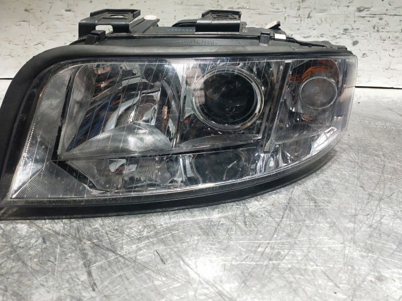 Recambio de faro izquierdo para audi a6 berlina (4b2) referencia OEM IAM 04860822 5DV00776071 