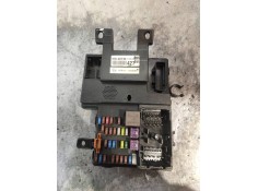 Recambio de caja reles / fusibles para kia carnival 2.9 crdi cat referencia OEM IAM 919544D270  