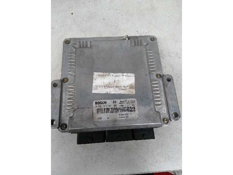 Recambio de centralita motor uce para renault laguna ii grandtour (kg0) 2.2 dci turbodiesel referencia OEM IAM 0281011571 820030
