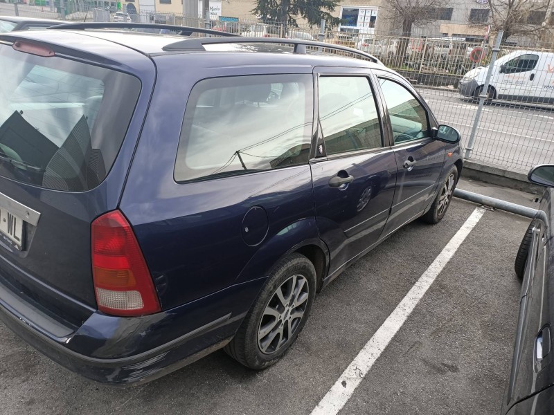 ford focus turnier (cak) del año 2000