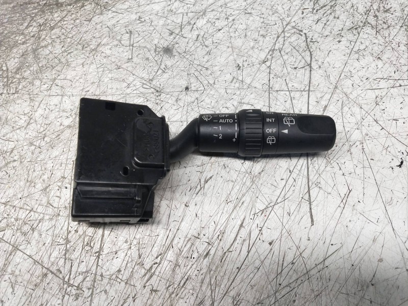 Recambio de mando limpia para mazda 5 berl. (cr) 2.0 crtd active+ (105kw) referencia OEM IAM 17D682  