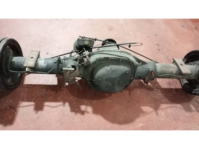 Recambio de puente trasero para renault b 120.65 sofim referencia OEM IAM  RUEDA GEMELA TAMBOR
