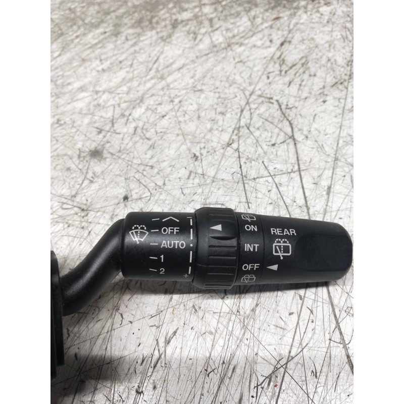 Recambio de mando limpia para mazda 5 berl. (cr) 2.0 crtd active+ (105kw) referencia OEM IAM 17D682  