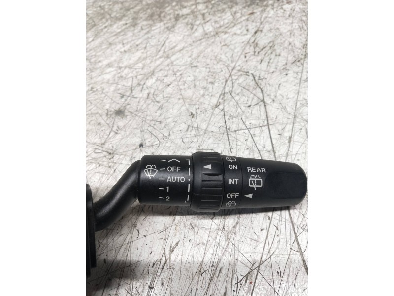 Recambio de mando limpia para mazda 5 berl. (cr) 2.0 crtd active+ (105kw) referencia OEM IAM 17D682  