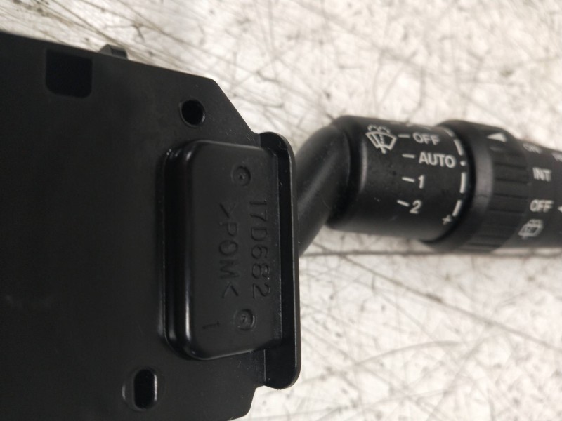 Recambio de mando limpia para mazda 5 berl. (cr) 2.0 crtd active+ (105kw) referencia OEM IAM 17D682  