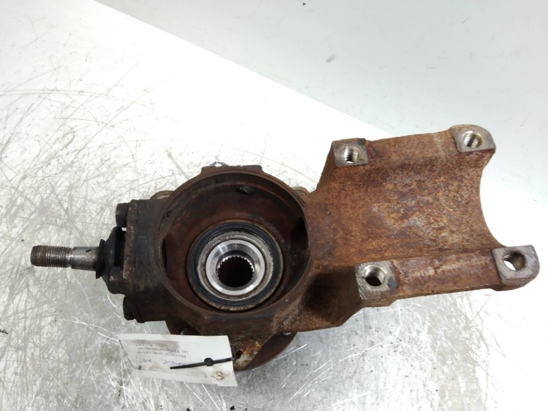 Recambio de mangueta delantera derecha para peugeot j5 combi (290) 1.9 diesel referencia OEM IAM   