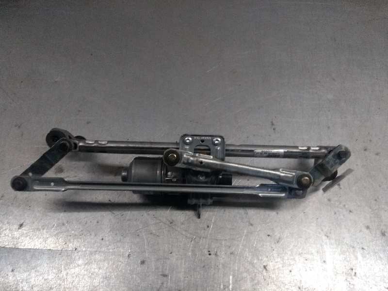 Recambio de motor limpia delantero para volkswagen polo (6c1) trendline bluemotion referencia OEM IAM 0390241566 6R1955119 33970