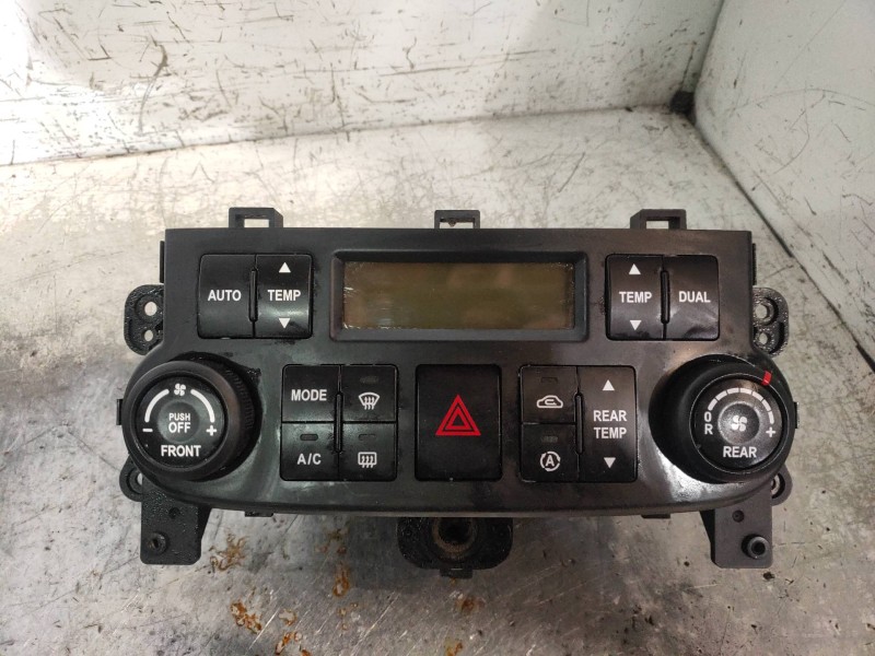 Recambio de mando calefaccion / aire acondicionado para kia carnival 2.9 crdi cat referencia OEM IAM 972504D251 20061106 